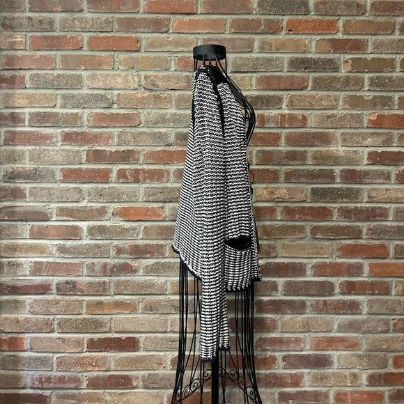Tart Black & White Cardigan, Suede Shoulders & Silver Chain Stitching, Medium - Picture 4 of 8
